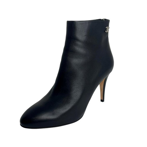 CHANEL 19C Black Lambskin Leather Ankle Boots G34305 Logo CC - IT 38.5, US 8.5 - Picture 1 of 15